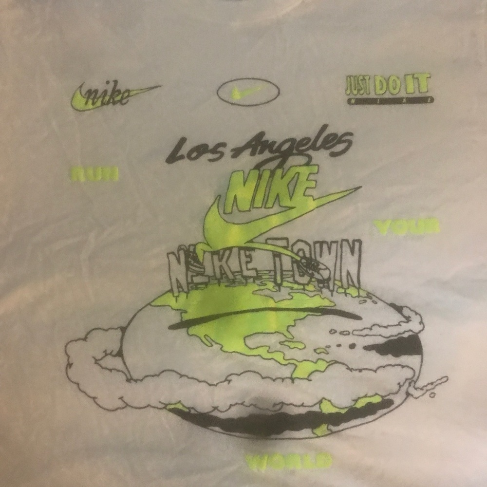 Nike men shirt